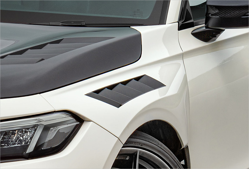 CARBON FIBER FRONT AERO FENDER